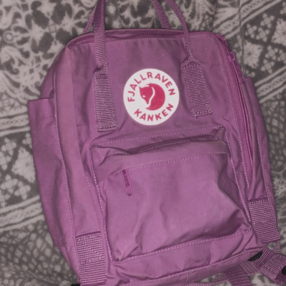 Mini Fjallraven Kanken-purple